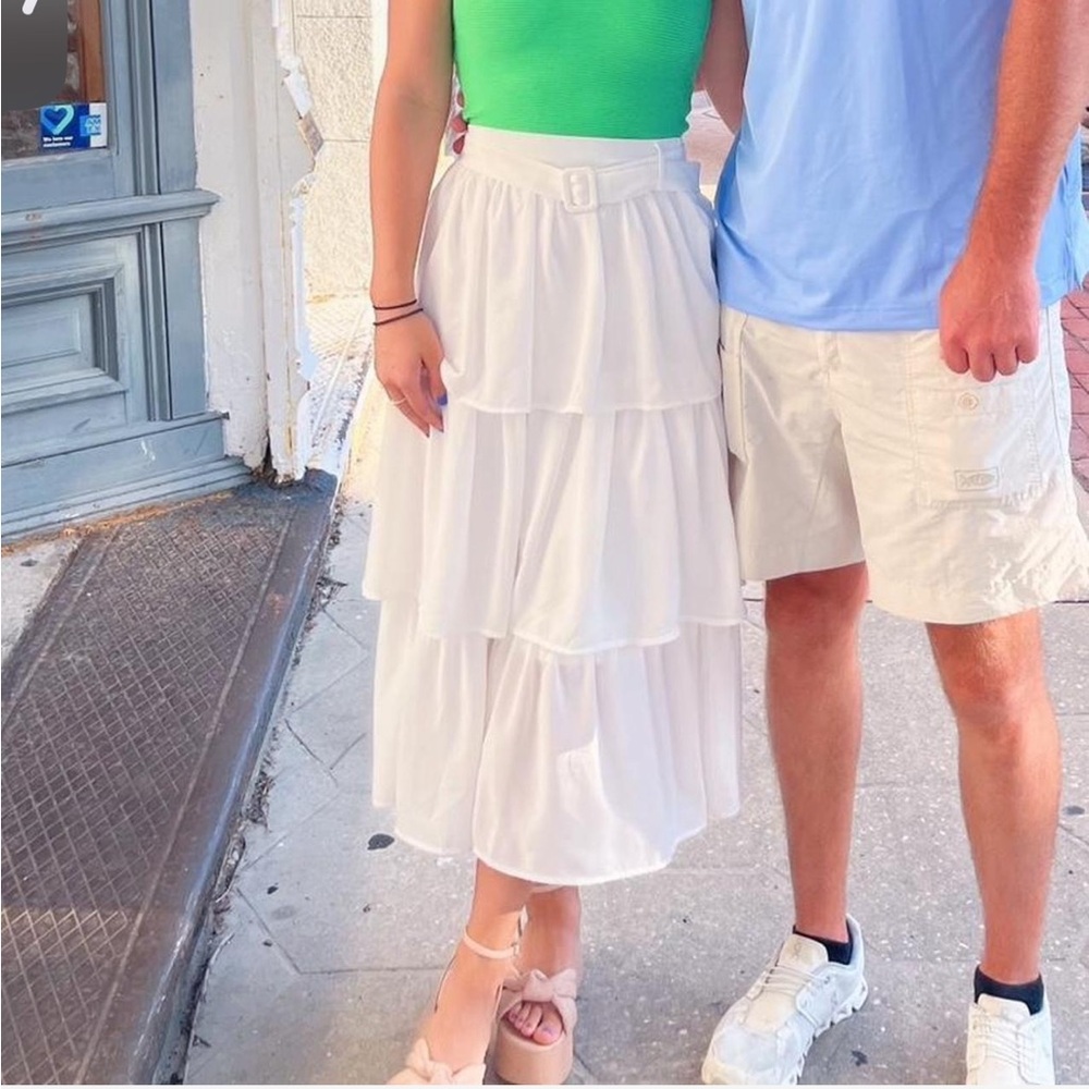 Elegant White Tiered Skirt